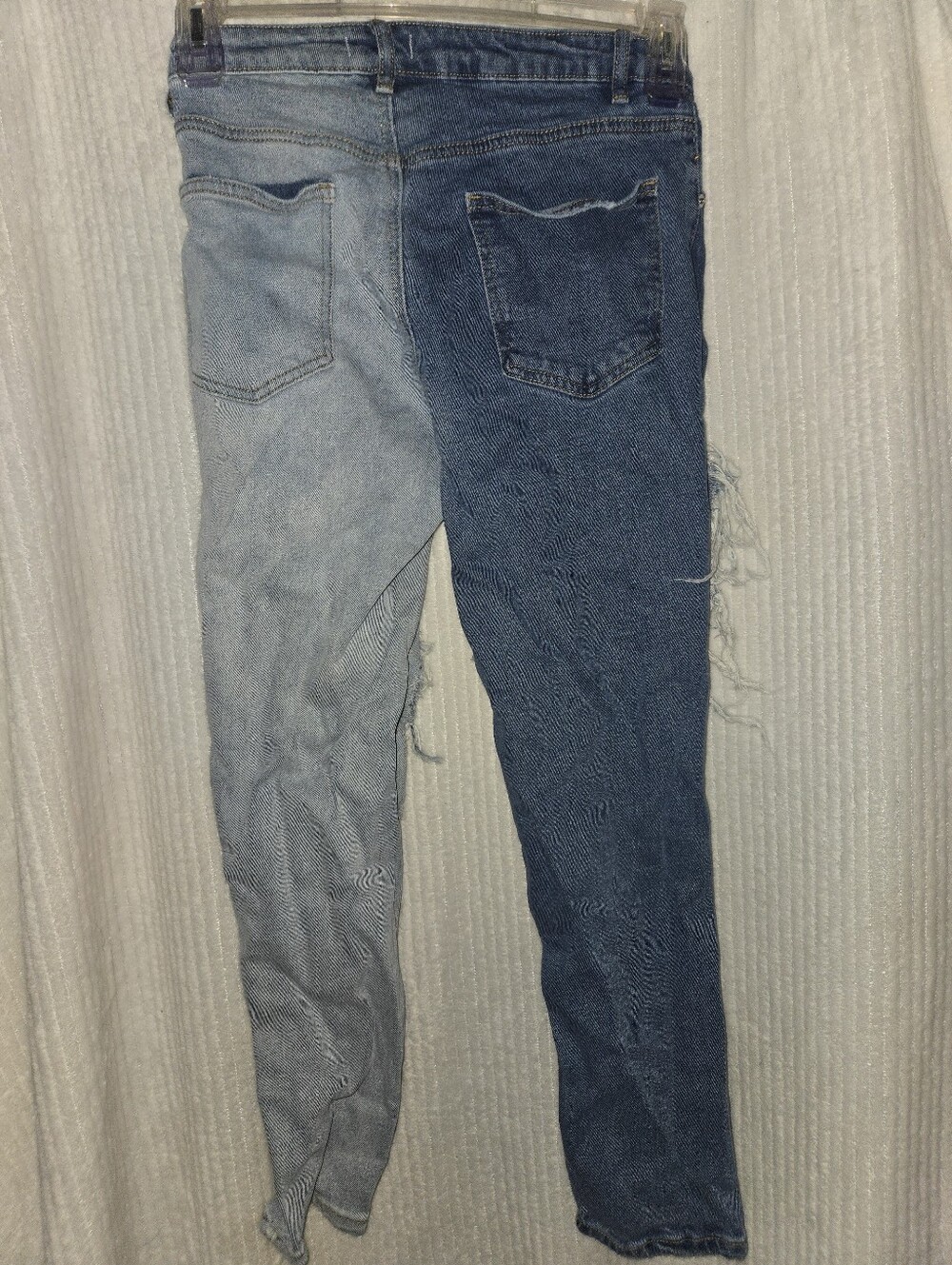 Two Tone Rippes Jeans - 5 - Picture 3 of 4
